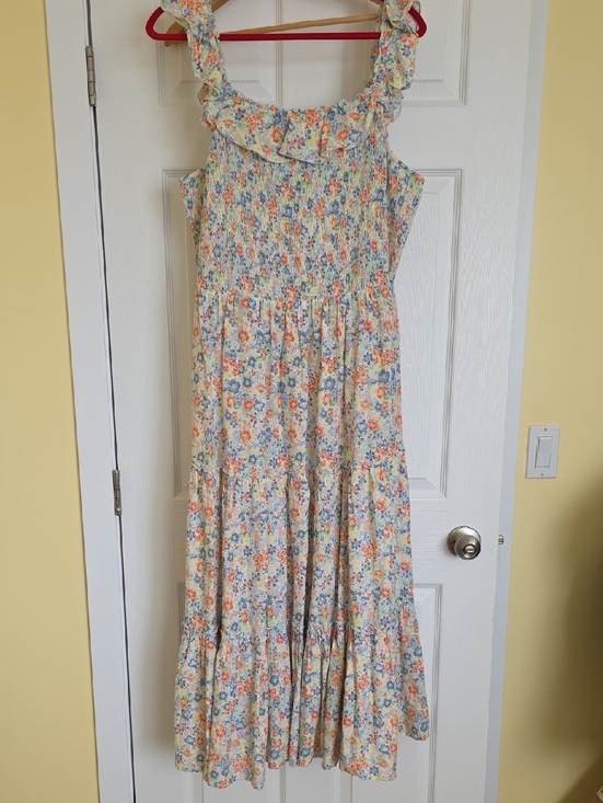 Old Navy Dresses & Skirts - Old Navy Floral Maxi Dress in Yellow, Orange, Blue